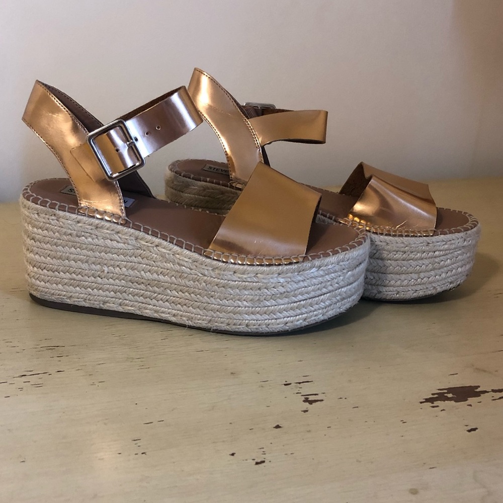 Steve Madden Rose Gold Espadrilles | Size 8